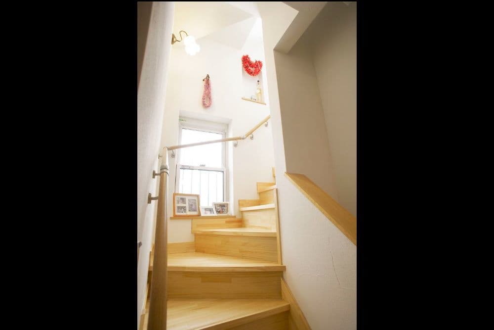 上るのがわくわくする階段