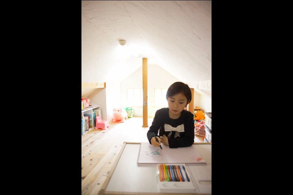小屋裏のような子供スペース